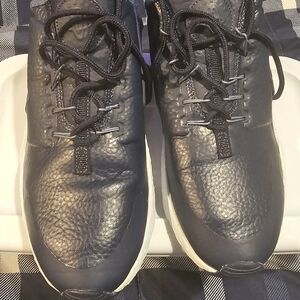 Nike Women's Black Sneakers